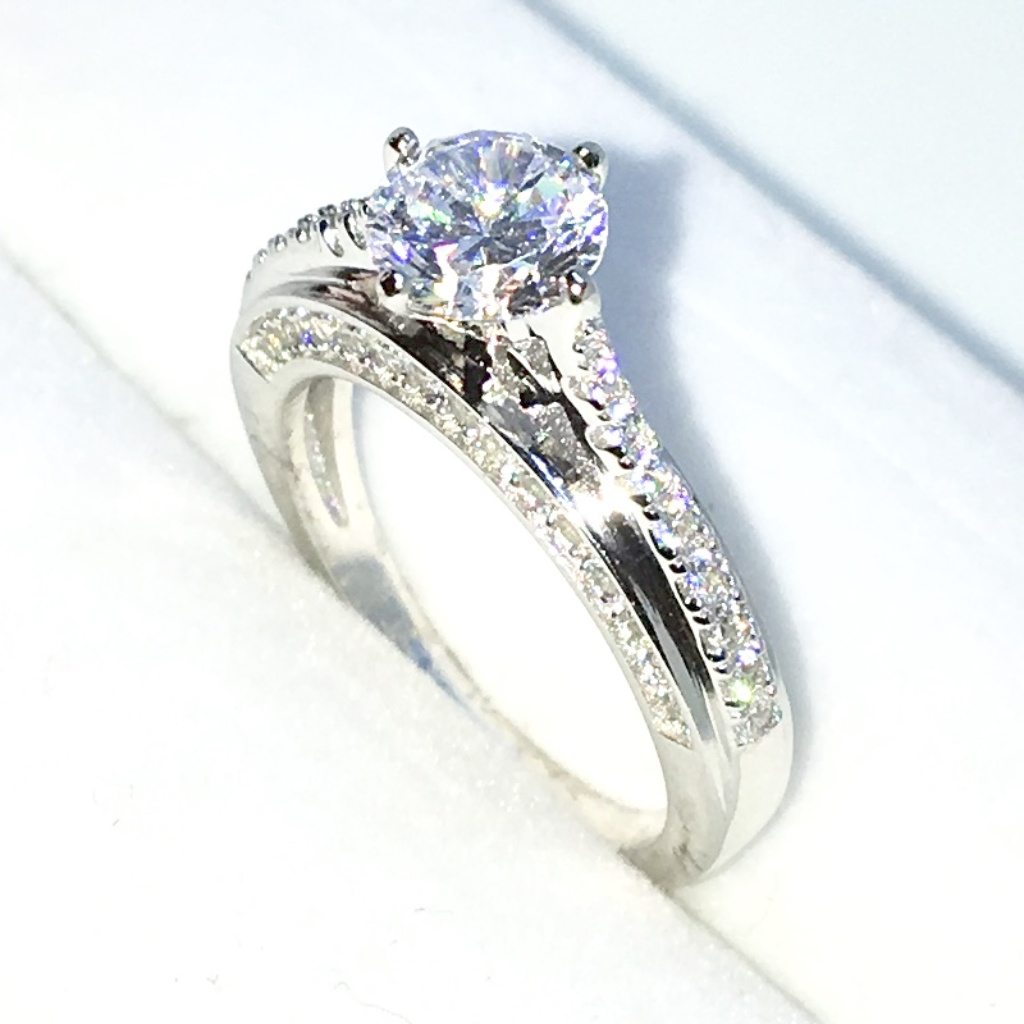 Silver Engagement Ring White Round Cz Unique
